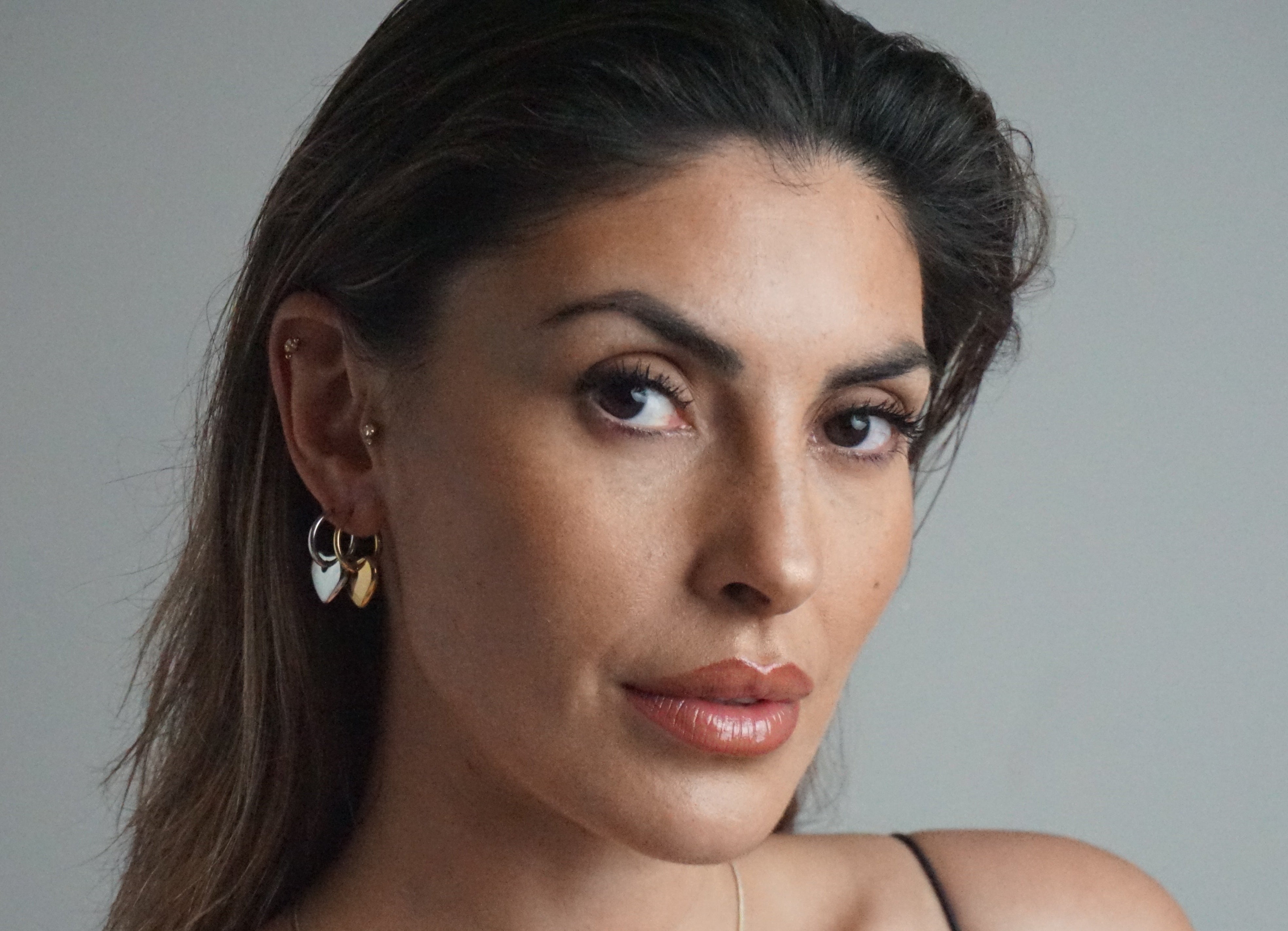 Bella Heart Hoops- Silver