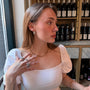 Raw 02 Hoops – rå organiske vandfast guldhoops med volumen og kant fra KAYÉ