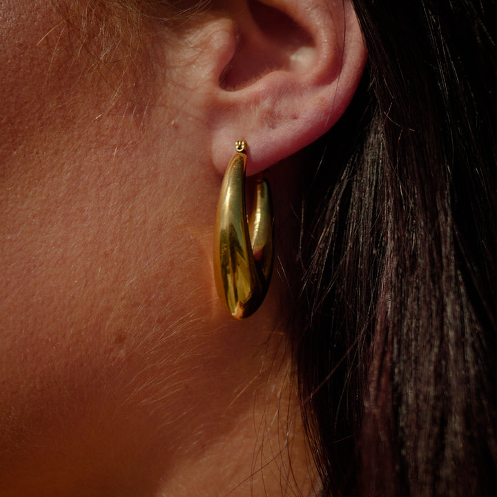 BOLD HOOPS