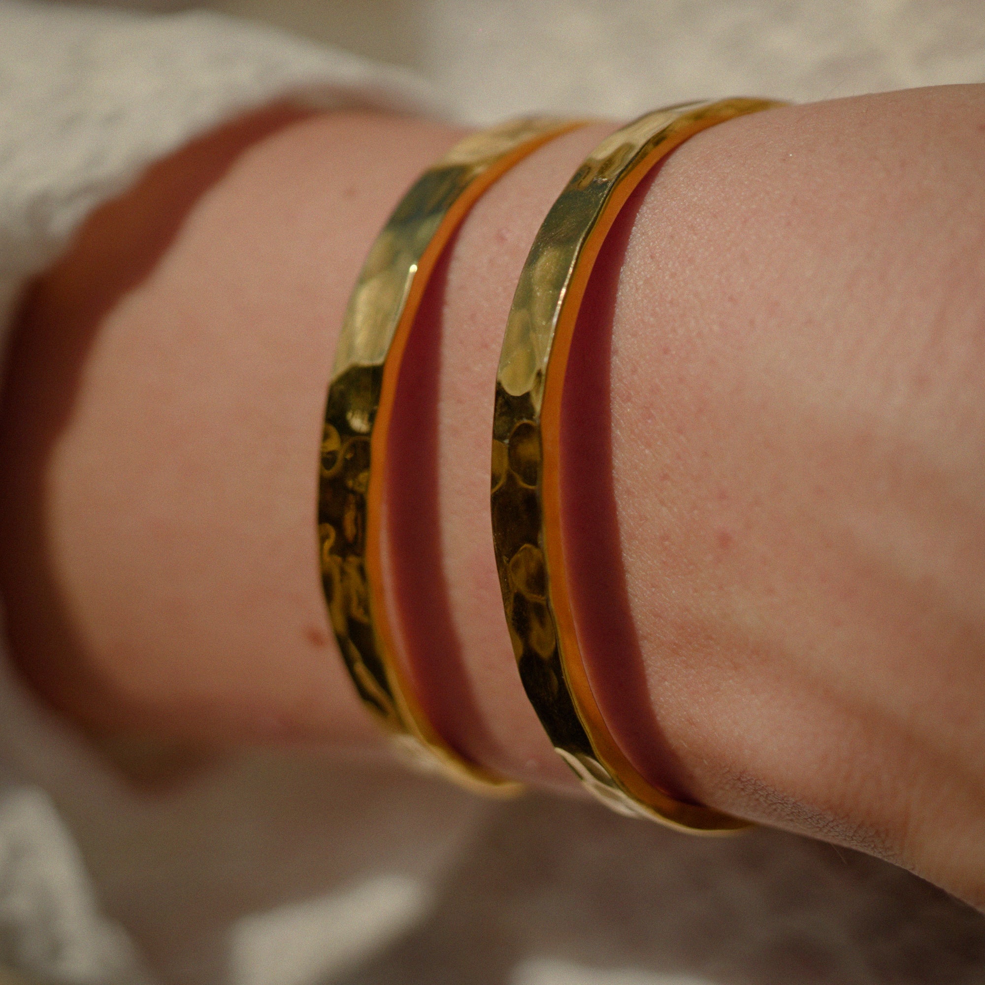 STRIKE BANGLES