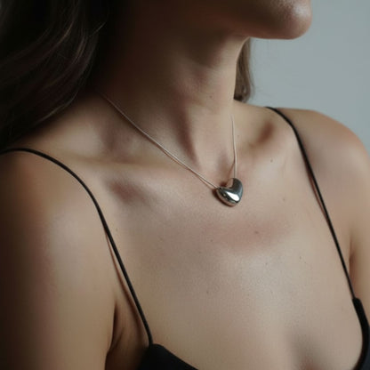 Sculpt Drop Necklace